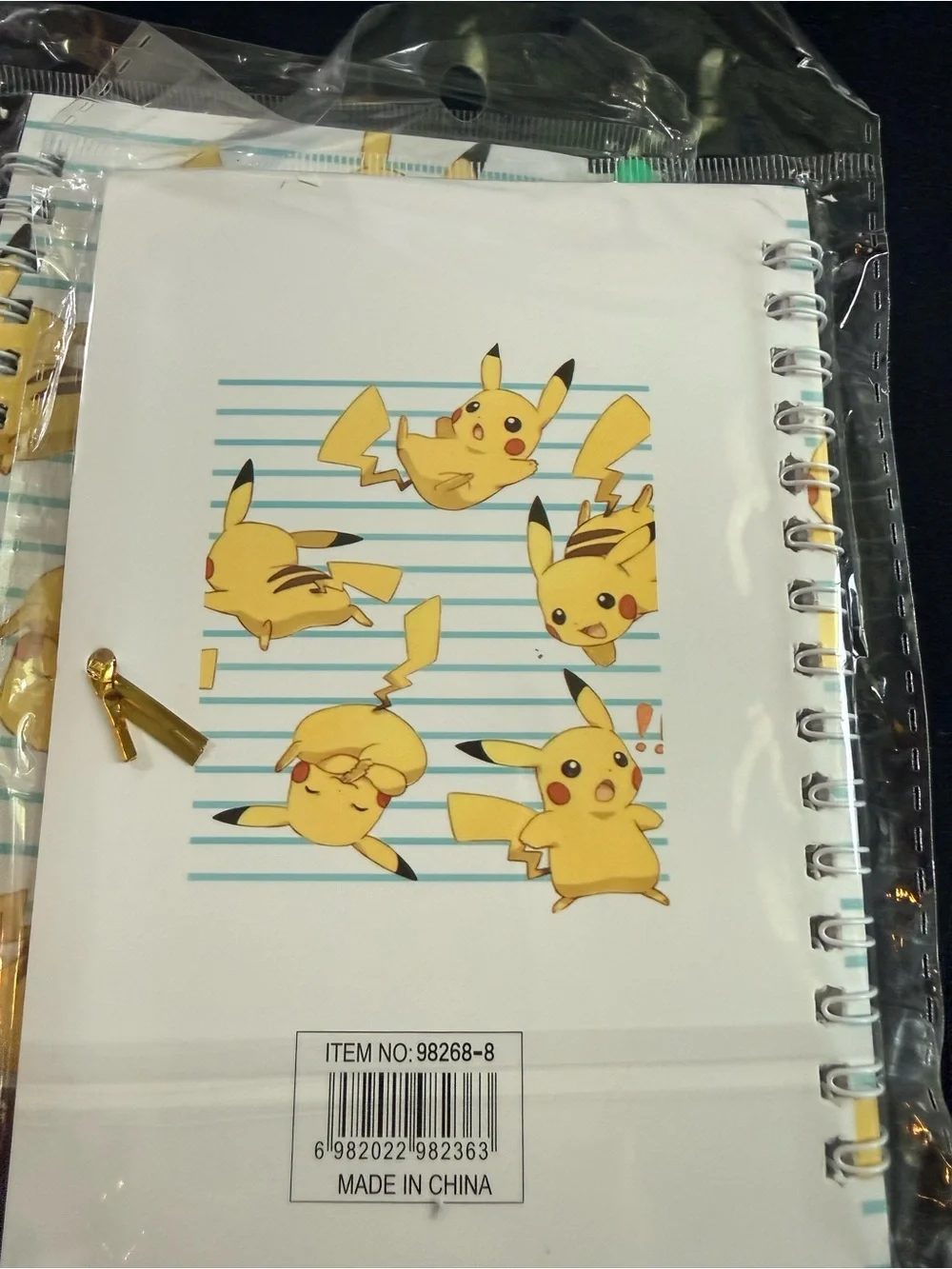 Pikachu Kids Notebooks & Keychains #P7102611